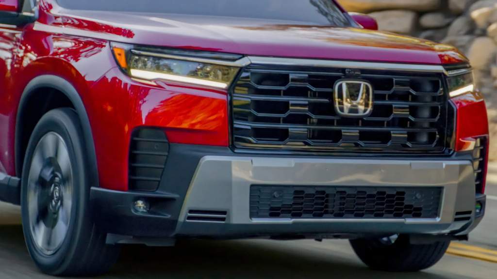 Komparasi Honda Pilot Vs Acura MDX 2026: Hemat Rp 150 Juta Pilih yang Mana?