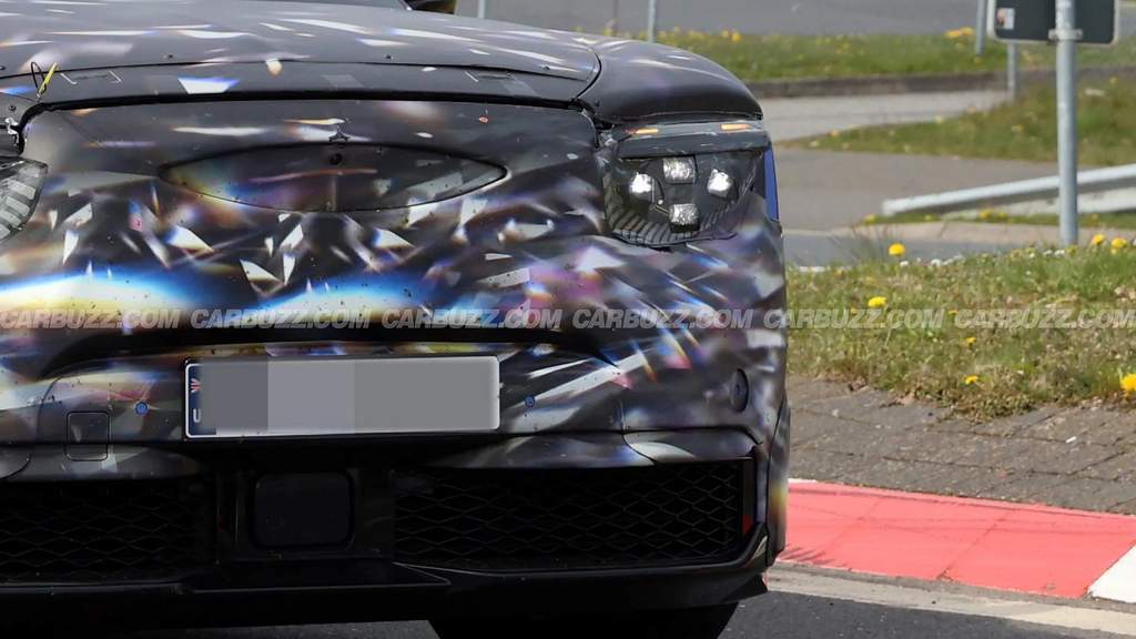 Adopsi Teknologi Porsche, Interior SUV Listrik Bentley Terungkap